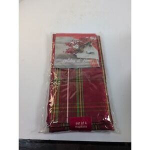 Holiday At Home Set of 4 Plaid Napkins Holiday Table Linens New